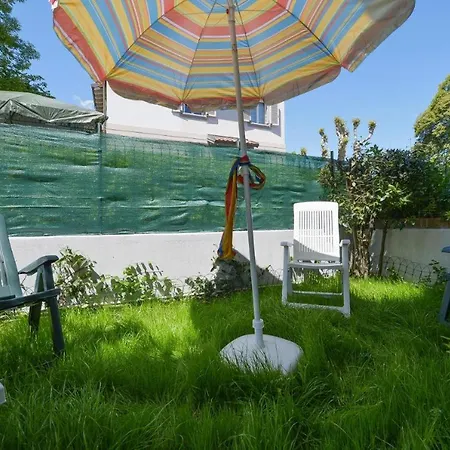 Your Dream On Maggiore: Historic House E Private Jacuzzi Holiday home Stresa