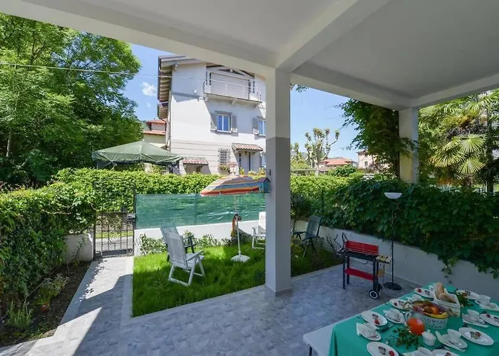 Your Dream On Maggiore: Historic House E Private Jacuzzi 스트레사