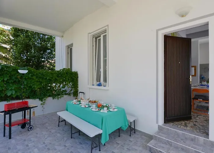 Your Dream On Maggiore: Historic House E Private Jacuzzi 펜션 스트레사