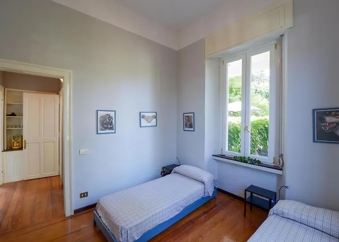 Holiday home Your Dream On Maggiore: Historic House E Private Jacuzzi *