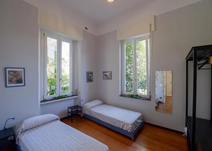 Your Dream On Maggiore: Historic House E Private Jacuzzi Holiday home